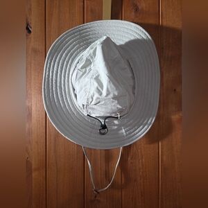 Columbia Wide-Brim Sun Hat